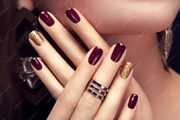 From Classic to Bold: Exploring the World of fashion nails